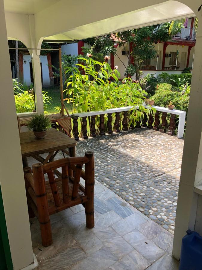 Puerto Galera Hostel Pokoj fotografie
