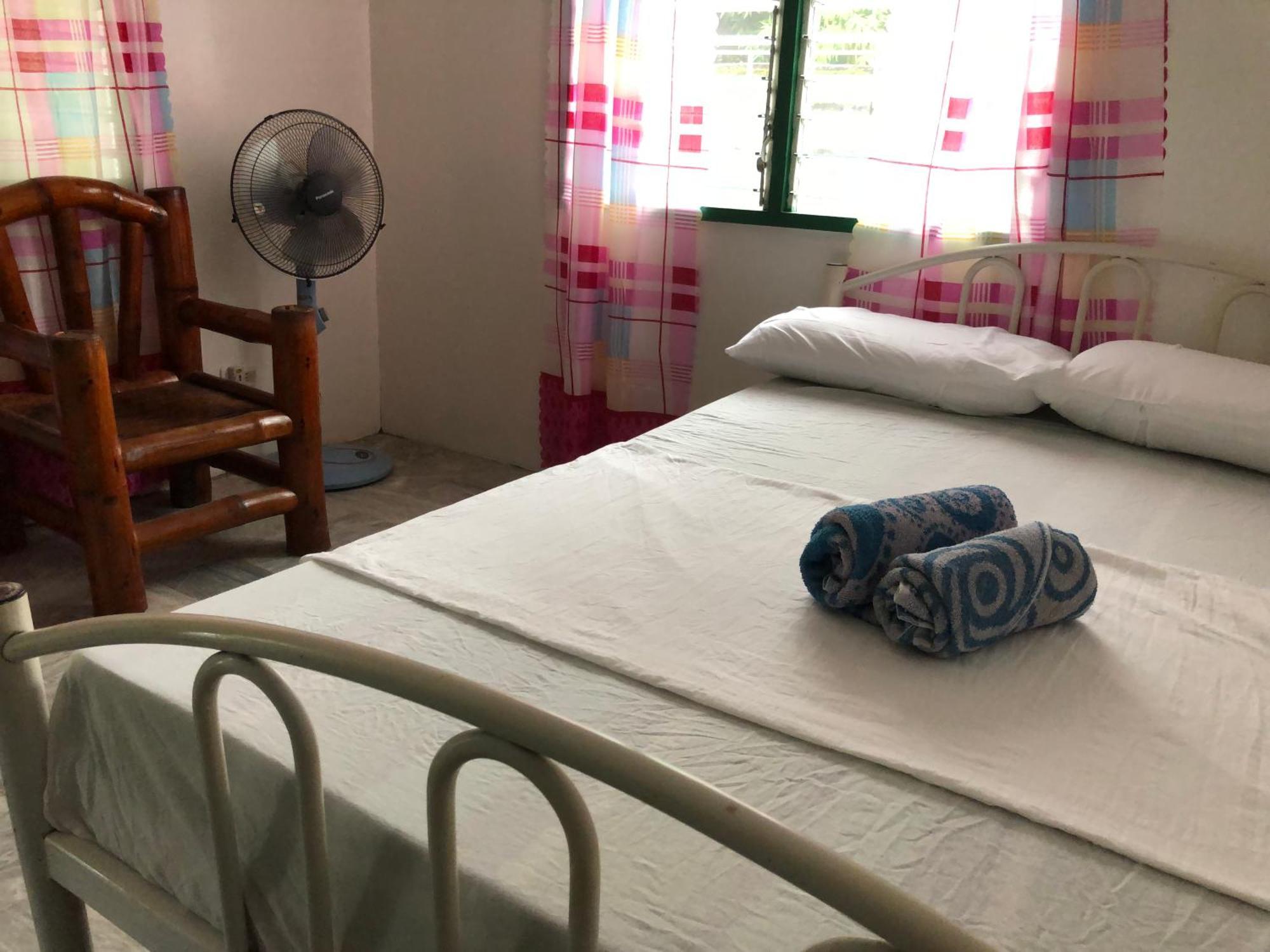 Puerto Galera Hostel Pokoj fotografie